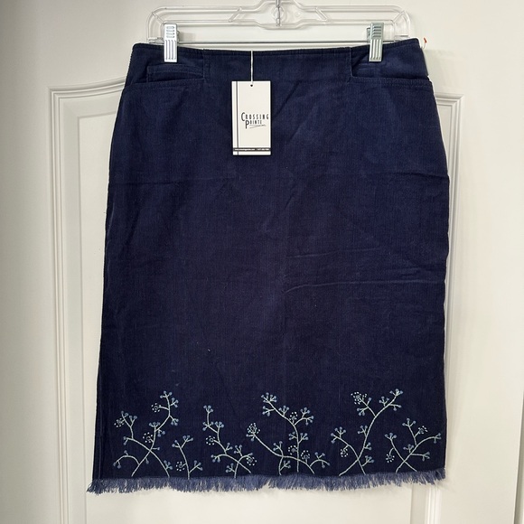 NWT - Navy corduroy skirt - sz 12 - Picture 1 of 4
